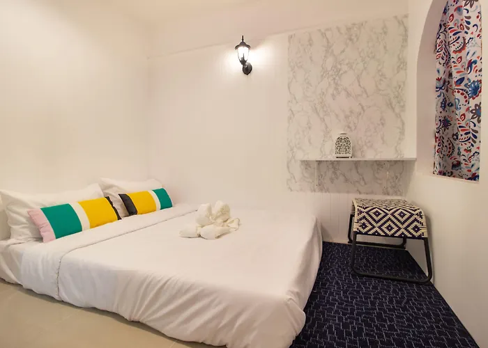 โรงแรม The Bed Boutique House