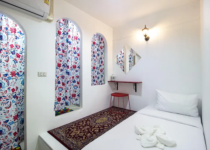 The Bed Boutique House โรงแรม Ratchaburi